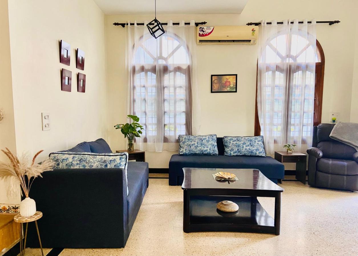 Roshani Pool Villa Gurgaon - 7Br #Privatepool #Villa #Bungalow #Garden #Staycation Екстер'єр фото