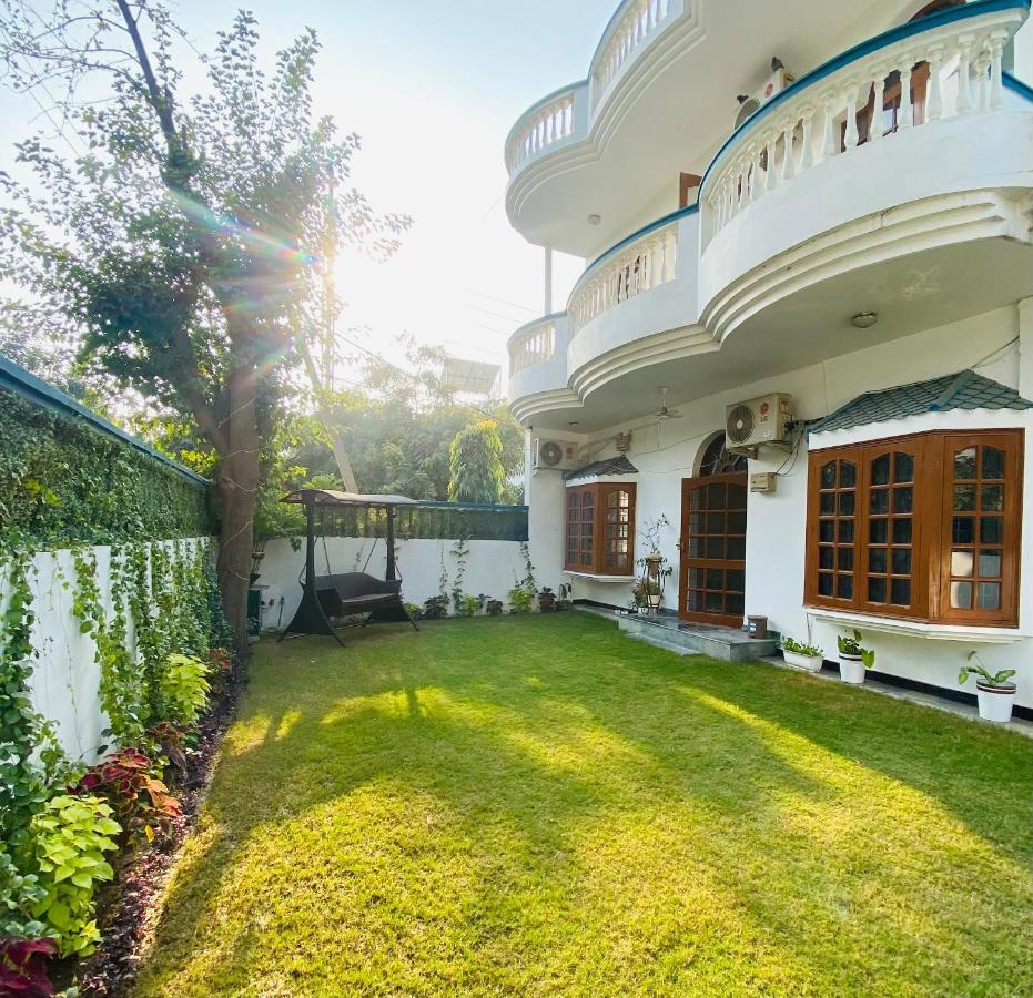 Roshani Pool Villa Gurgaon - 7Br #Privatepool #Villa #Bungalow #Garden #Staycation Екстер'єр фото